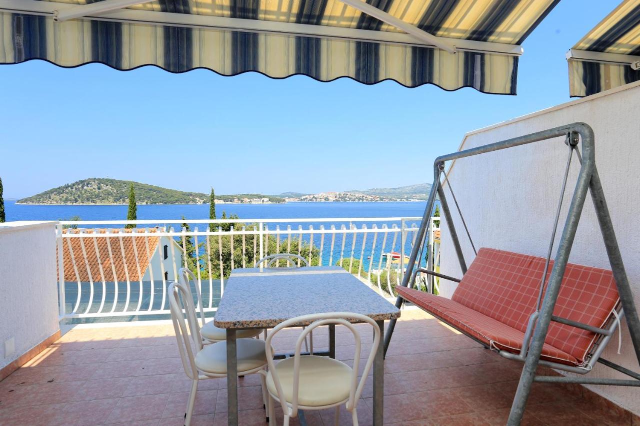 Family Friendly Seaside Apartments Razanj, Rogoznica - 10373 ภายนอก รูปภาพ