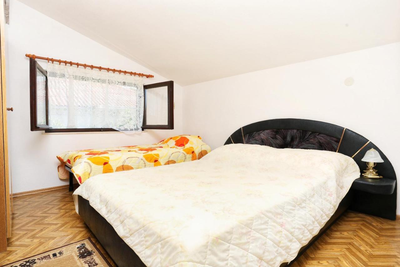 Family Friendly Seaside Apartments Razanj, Rogoznica - 10373 ภายนอก รูปภาพ
