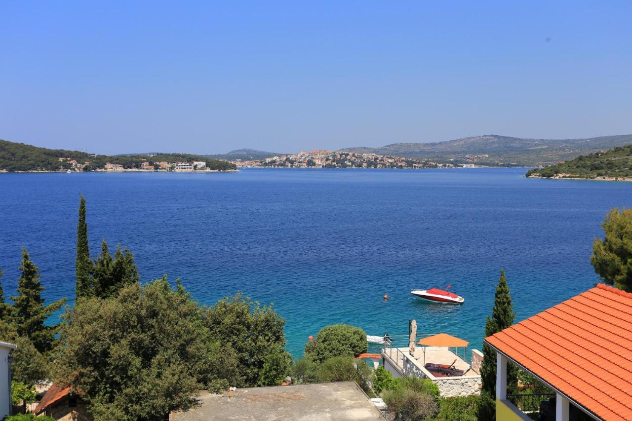 Family Friendly Seaside Apartments Razanj, Rogoznica - 10373 ภายนอก รูปภาพ