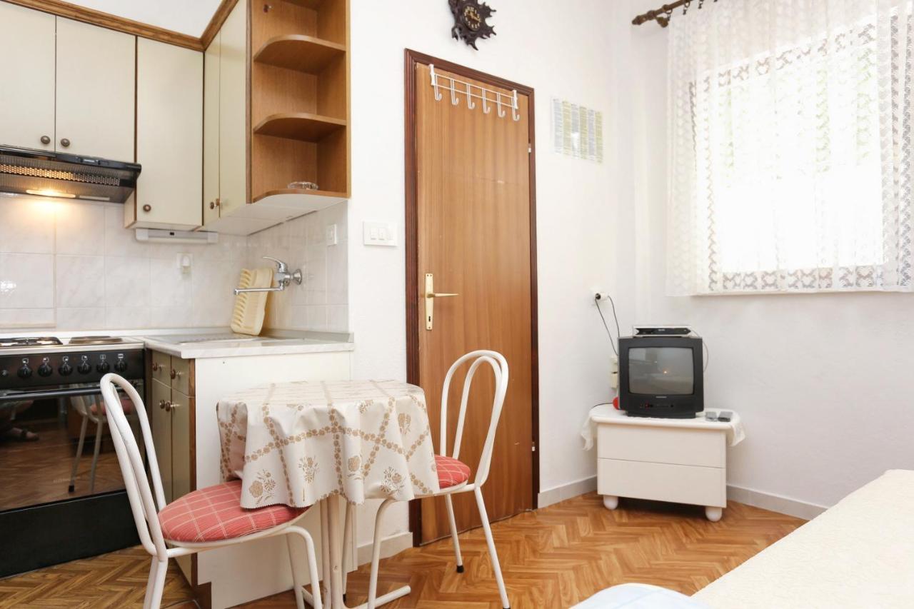 Family Friendly Seaside Apartments Razanj, Rogoznica - 10373 ภายนอก รูปภาพ