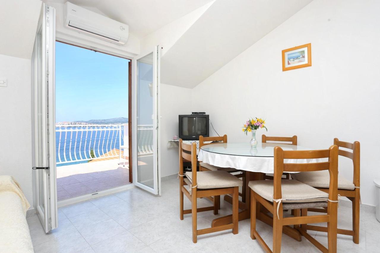 Family Friendly Seaside Apartments Razanj, Rogoznica - 10373 ภายนอก รูปภาพ