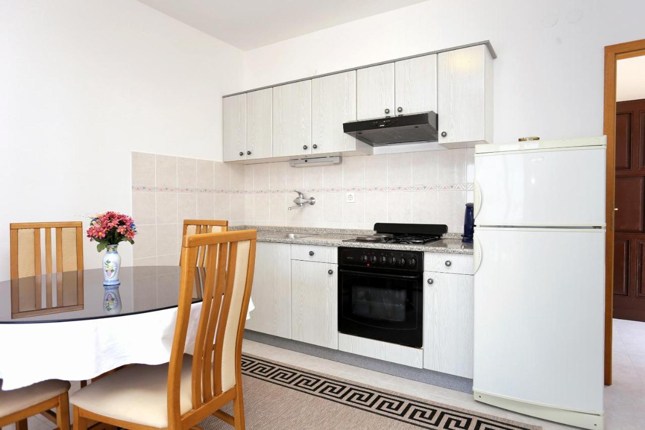 Family Friendly Seaside Apartments Razanj, Rogoznica - 10373 ภายนอก รูปภาพ