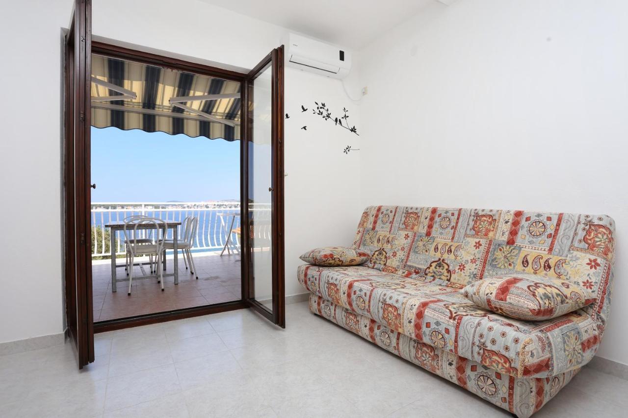 Family Friendly Seaside Apartments Razanj, Rogoznica - 10373 ภายนอก รูปภาพ