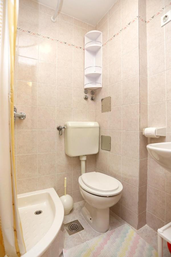 Family Friendly Seaside Apartments Razanj, Rogoznica - 10373 ภายนอก รูปภาพ