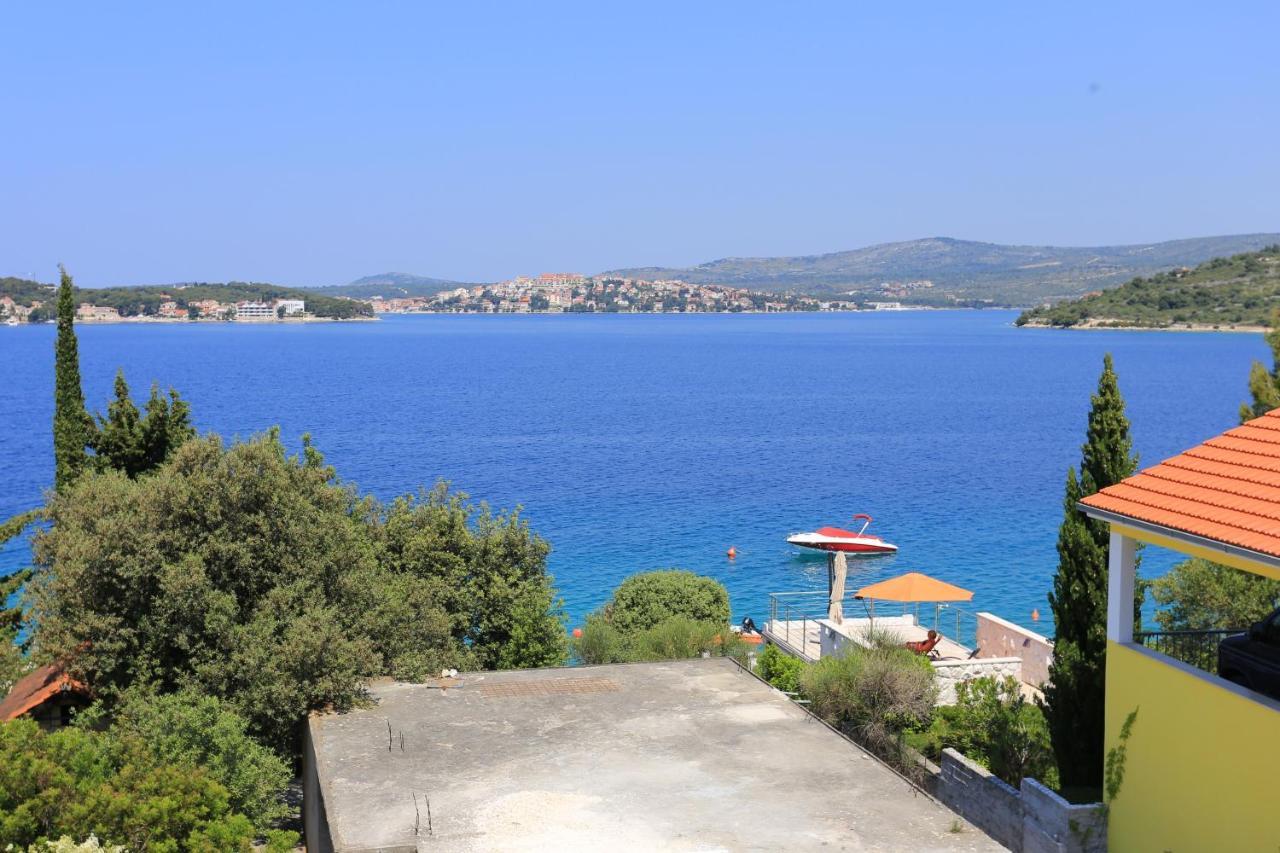 Family Friendly Seaside Apartments Razanj, Rogoznica - 10373 ภายนอก รูปภาพ